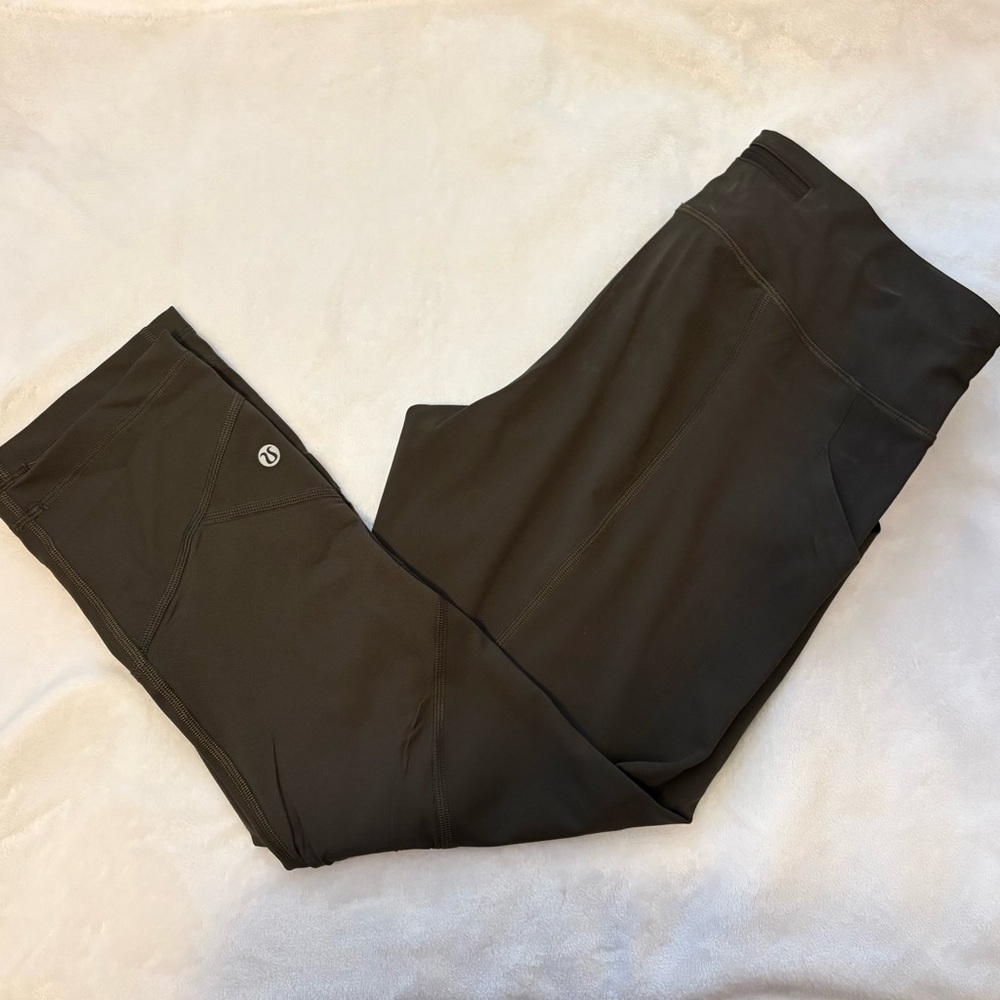 Lululemon Army green Yoga Leggings